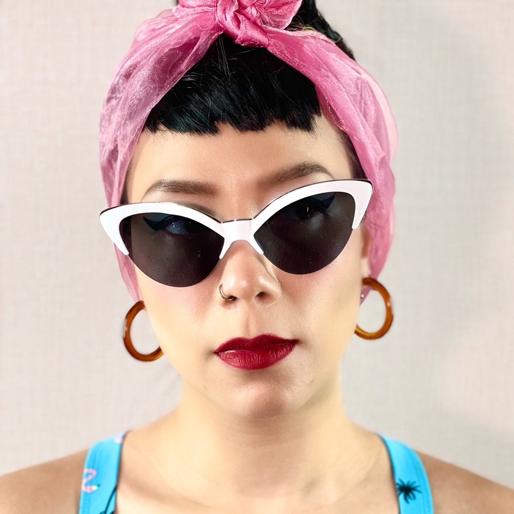 Perfect Pinup White Retro Cateye Frameless Bottom Half Rim Vintage Sunglasses - Picture 4 of 7